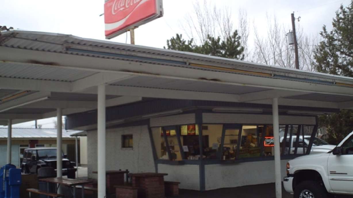 Fast-food restaurants thriving despite down economy