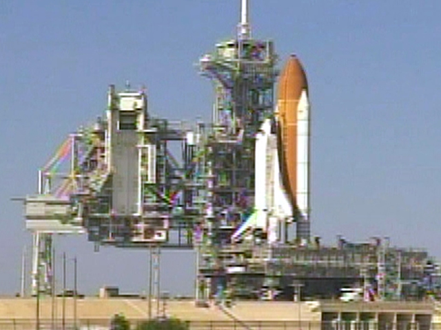 VIDEO: Discovery awaits nighttime launch